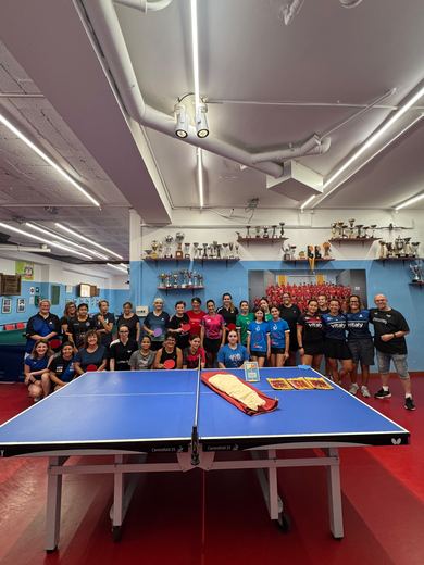 Foto de família de la Categoria Femenina · dissabte 12 de setembre